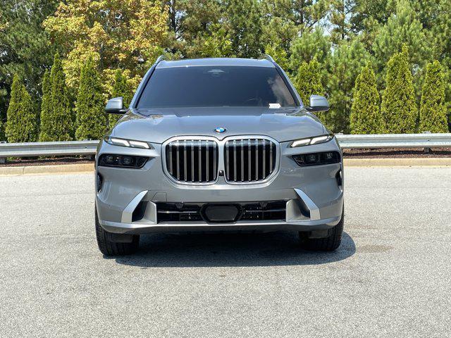 Photo of 2024 Skyscraper Grey Metallic BMW X7