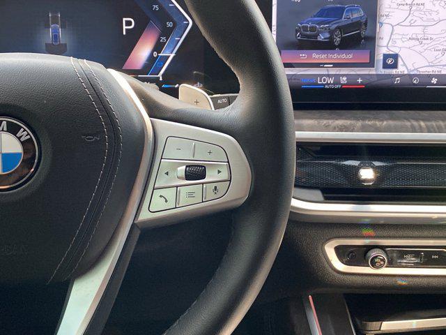 Photo of 2024 Skyscraper Grey Metallic BMW X7