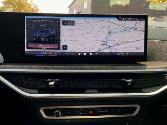 Photo of 2024 Skyscraper Grey Metallic BMW X7