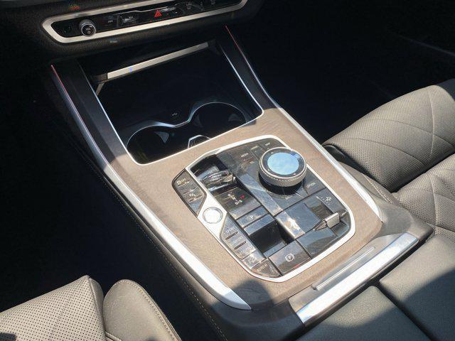 Photo of 2024 Skyscraper Grey Metallic BMW X7