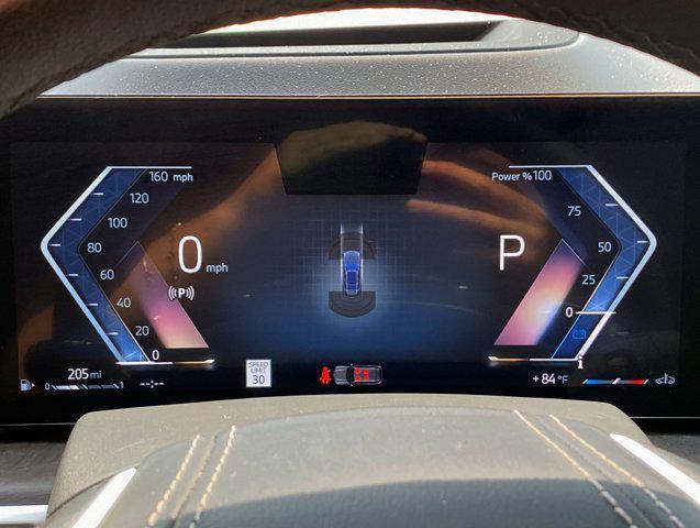 Photo of 2024 Skyscraper Grey Metallic BMW X7