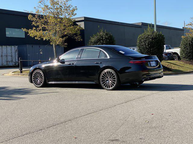 Photo of 2022 Black Mercedes-Benz S-Class