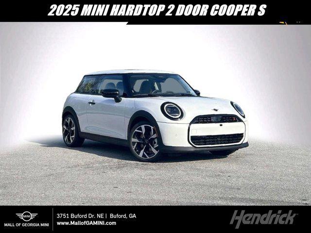 2025 MINI Hardtop