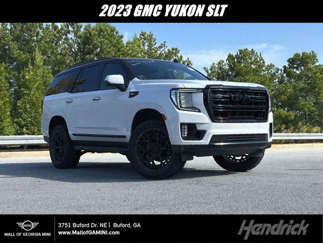 Photo of 2023 Summit White GMC Yukon