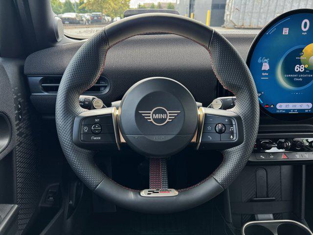 Photo of 2026 Ocean Wave Green Metallic MINI Hardtop
