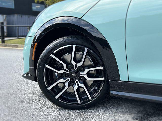 Photo of 2026 Ocean Wave Green Metallic MINI Hardtop