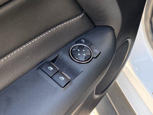 Photo of 2020 Oxford White Ford Shelby GT500