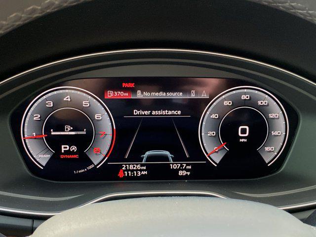 Photo of 2023 Mythos Black Metallic Audi Q5