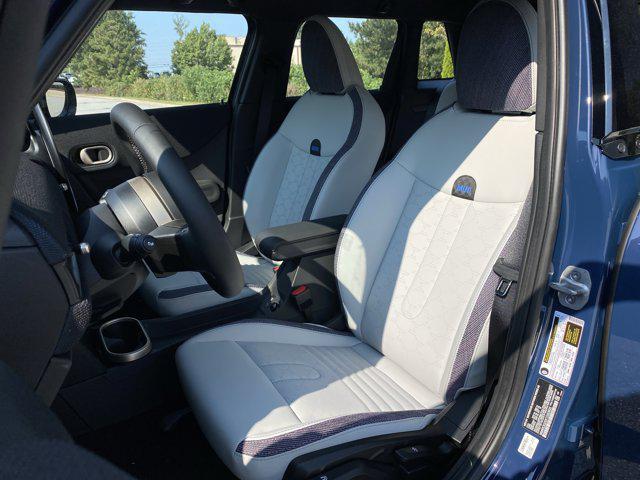 Photo of 2026 Indigo Sunset Blue Metallic MINI Hardtop