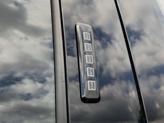 Photo of 2024 Agate Black Metallic Ford F-150