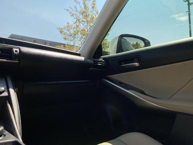 Photo of 2019 Eminent White Pearl Lexus IS 300