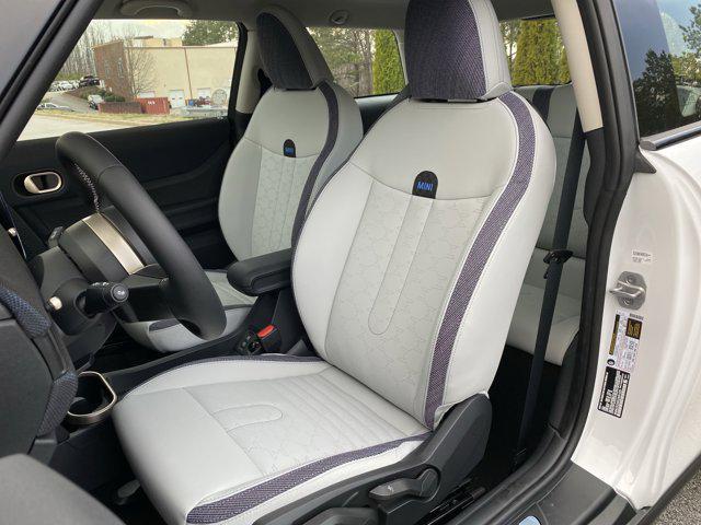 Photo of 2025 Nanuq White Metallic MINI Hardtop