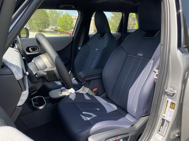 Photo of 2025 Melting Silver III Metallic MINI Hardtop