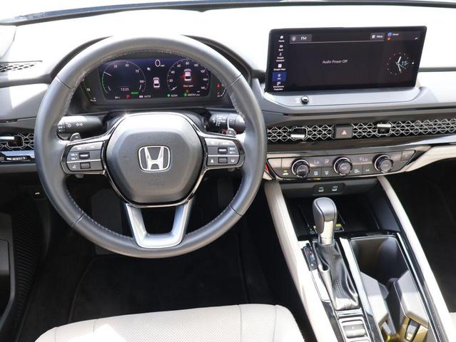 Photo of 2023 Urban Gray Pearl Honda Accord Hybrid