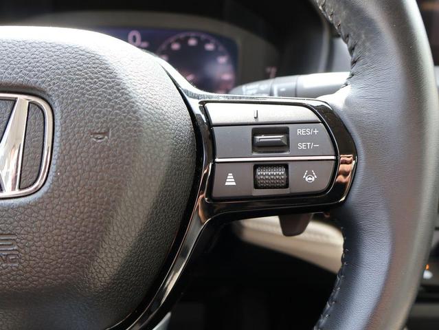 Photo of 2023 Urban Gray Pearl Honda Accord Hybrid