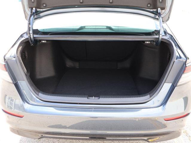Photo of 2023 Urban Gray Pearl Honda Accord Hybrid