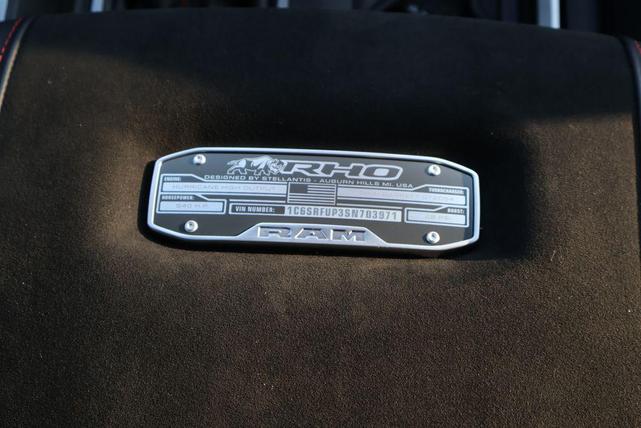 Photo of 2025 Granite Crystal Metallic Clearcoat RAM 1500