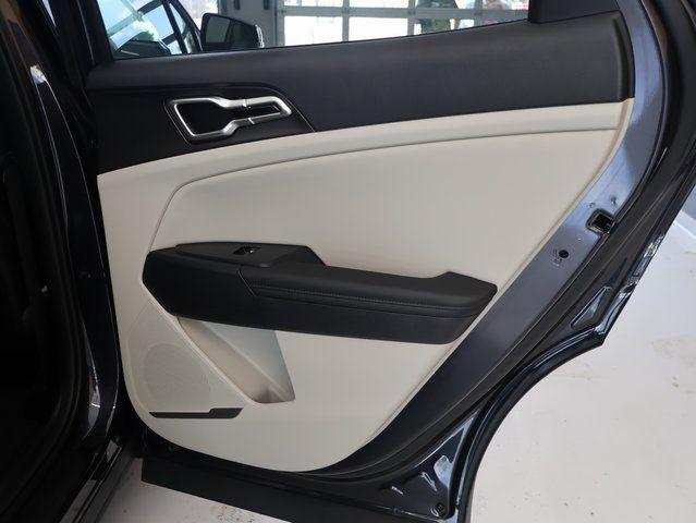 Photo of 2026 Panthera Metal Gray Kia Sportage