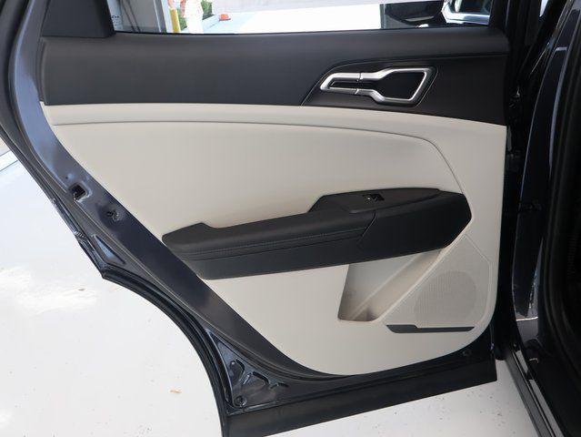 Photo of 2026 Panthera Metal Gray Kia Sportage