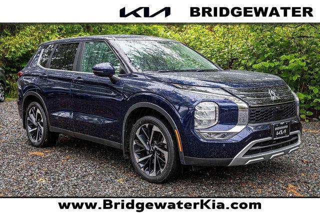 2022 Mitsubishi Outlander