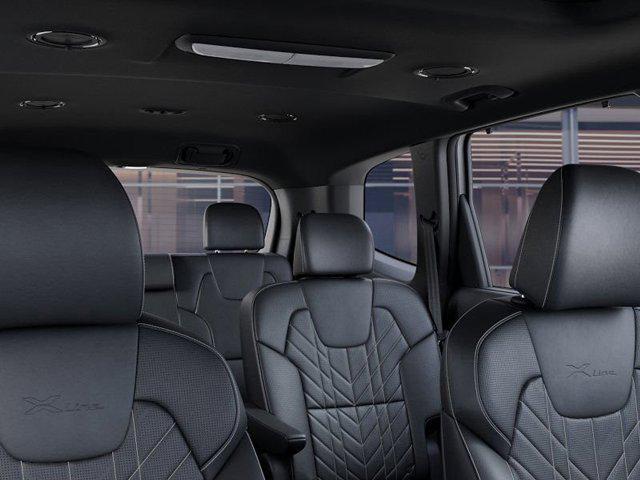 Photo of 2025 Glacial White Pearl Kia Telluride