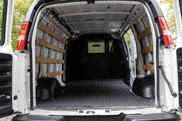 Photo of 2023 Summit White GMC Savana 2500