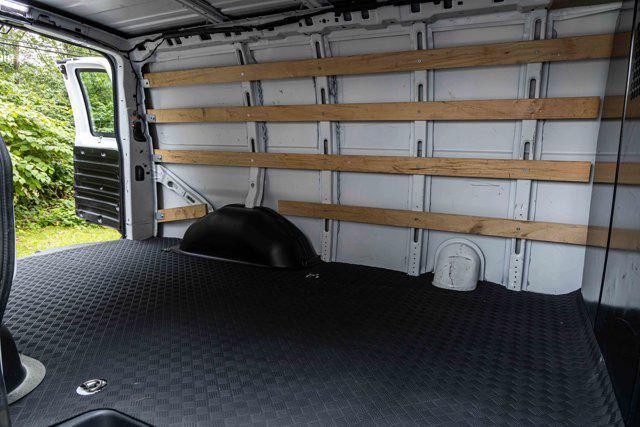 Photo of 2023 Summit White GMC Savana 2500