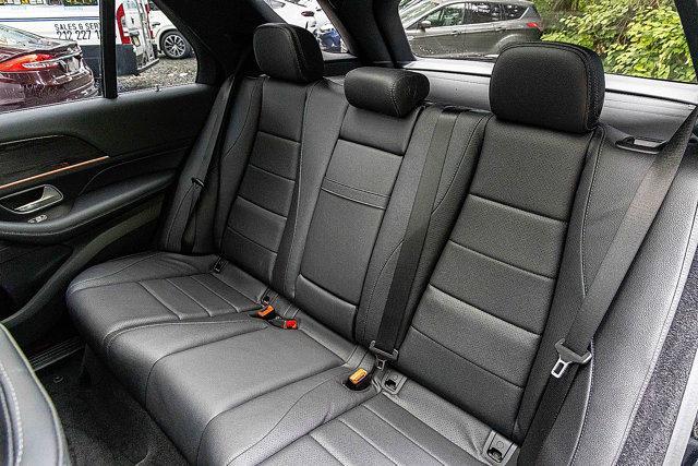 Photo of 2021 Black Mercedes-Benz GLE 350