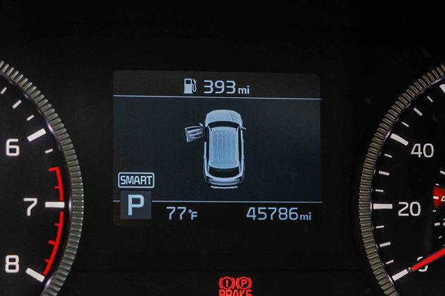 Photo of 2022 Glacial White Pearl Kia Telluride