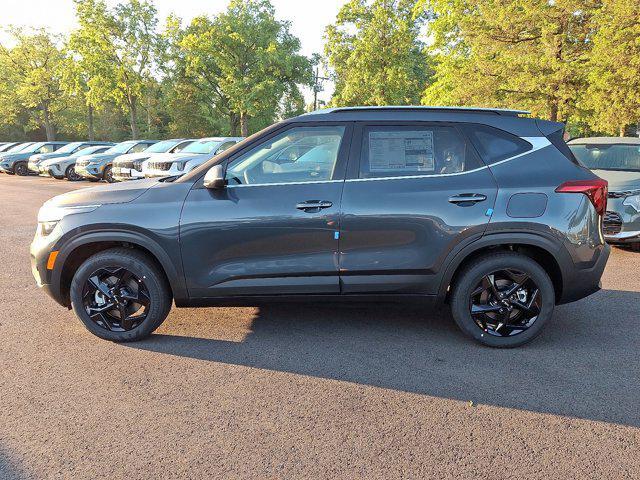 Photo of 2026 Gravity Gray Kia Seltos