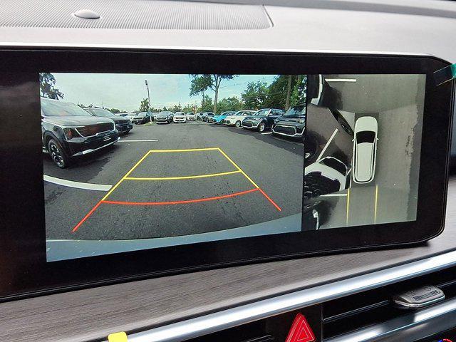 Photo of 2025 Wolf Gray Kia Sorento