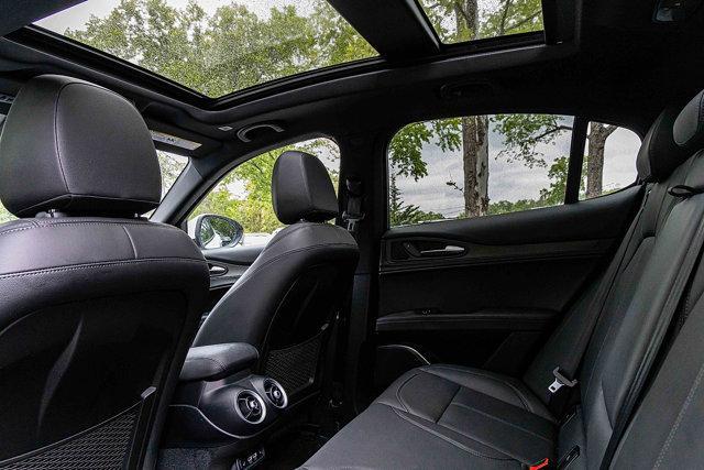 Photo of 2022 Alfa White Alfa Romeo Stelvio