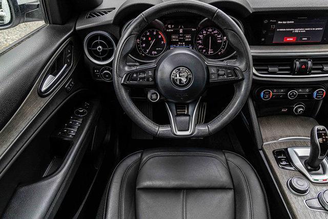 Photo of 2022 Alfa White Alfa Romeo Stelvio