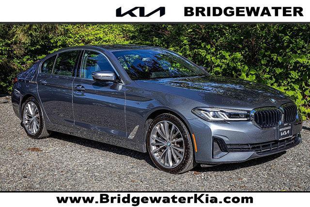 2022 BMW 530