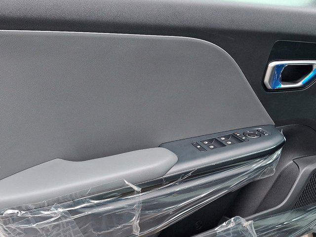 Photo of 2025 Snow White Pearl Kia K4