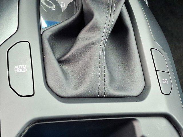 Photo of 2025 Snow White Pearl Kia K4