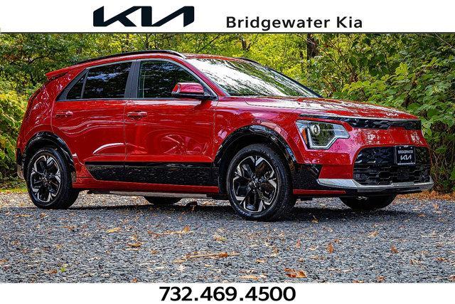 Photo of 2024 Runway Red Kia Niro EV