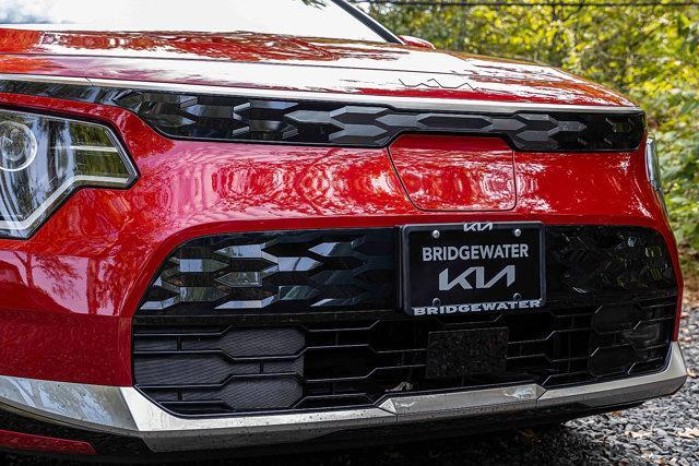 Photo of 2024 Runway Red Kia Niro EV