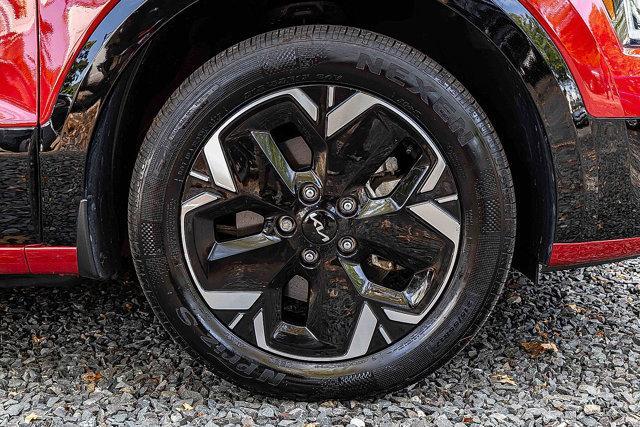 Photo of 2024 Runway Red Kia Niro EV