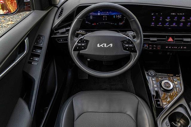 Photo of 2024 Runway Red Kia Niro EV