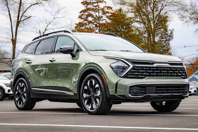 Photo of 2023 Jungle Green Kia Sportage