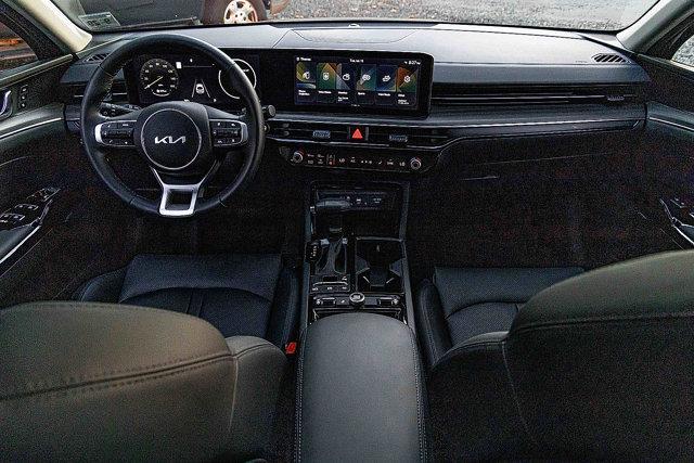 Photo of 2025 Interstellar Gray Kia K5
