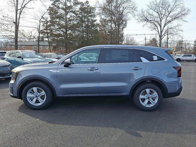 Photo of 2025 Everlasting Silver Kia Sorento