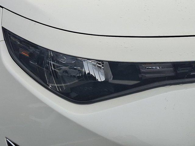 Photo of 2025 Snow White Pearl Kia Soul