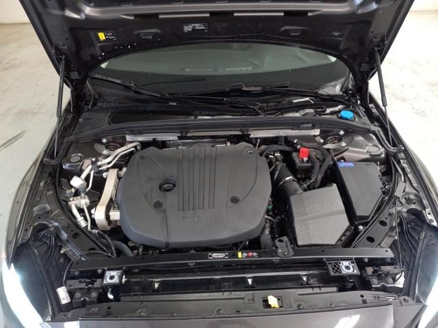 Photo of 2024 Thunder Gray Metallic Volvo S60