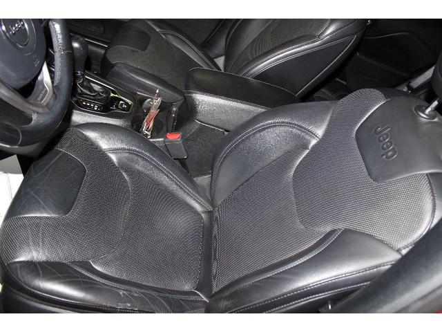 Photo of 2020 Velvet Red Pearlcoat Jeep Cherokee