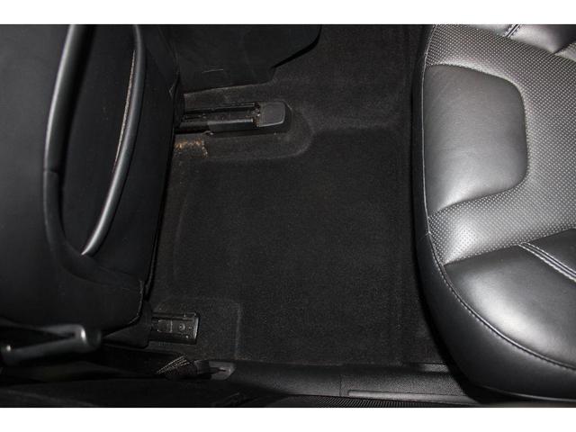 Photo of 2020 Velvet Red Pearlcoat Jeep Cherokee