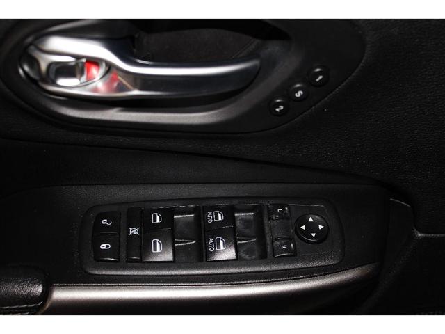 Photo of 2020 Velvet Red Pearlcoat Jeep Cherokee