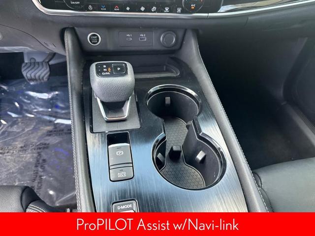 Photo of 2022 Scarlet Ember Nissan Rogue