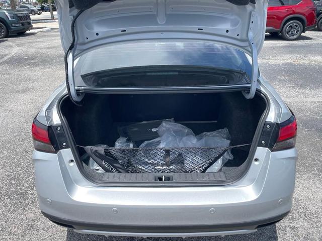 Photo of 2025 Silver Nissan Versa